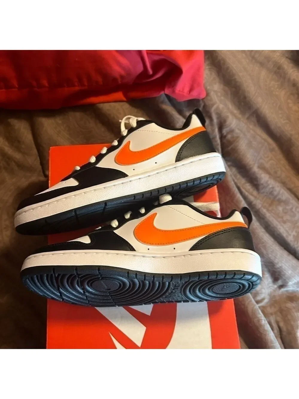 Nike court borough low 2